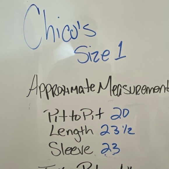 Chico’s size 1 - Picture 7 of 8